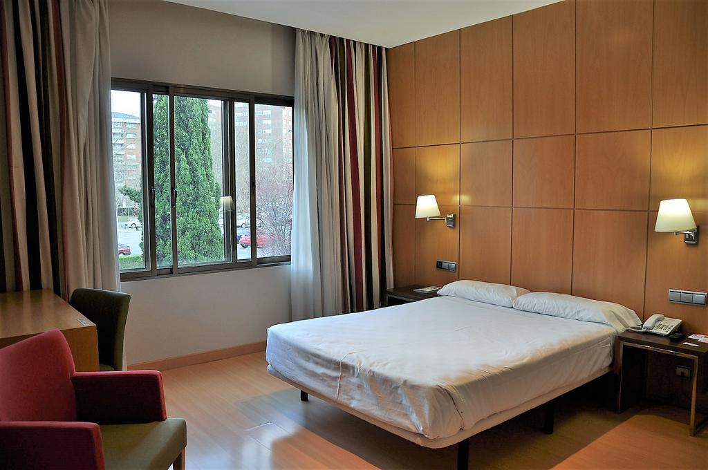 Hotel Feria Valladolid Dış mekan fotoğraf